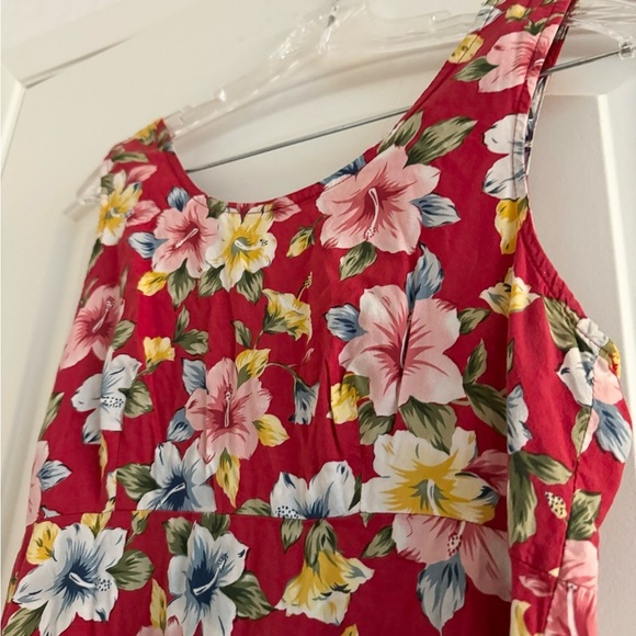UM & COMPANY Red Hibiscus Floral Dress Size Wide Strap Zipper Tie Back-Size 9/10 - Picture 5 of 9